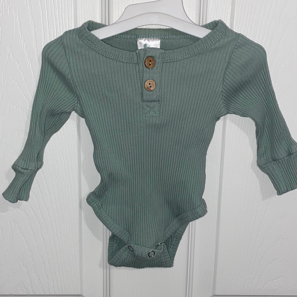 One little shop outfit
